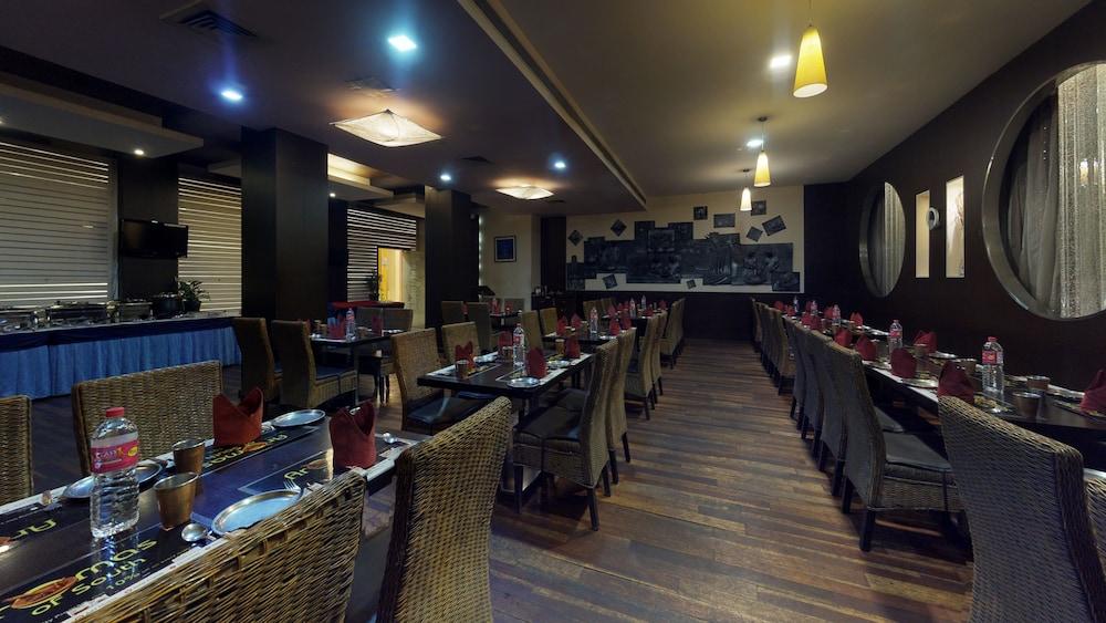 37Th Crescent Hotel Bengaluru Kültér fotó