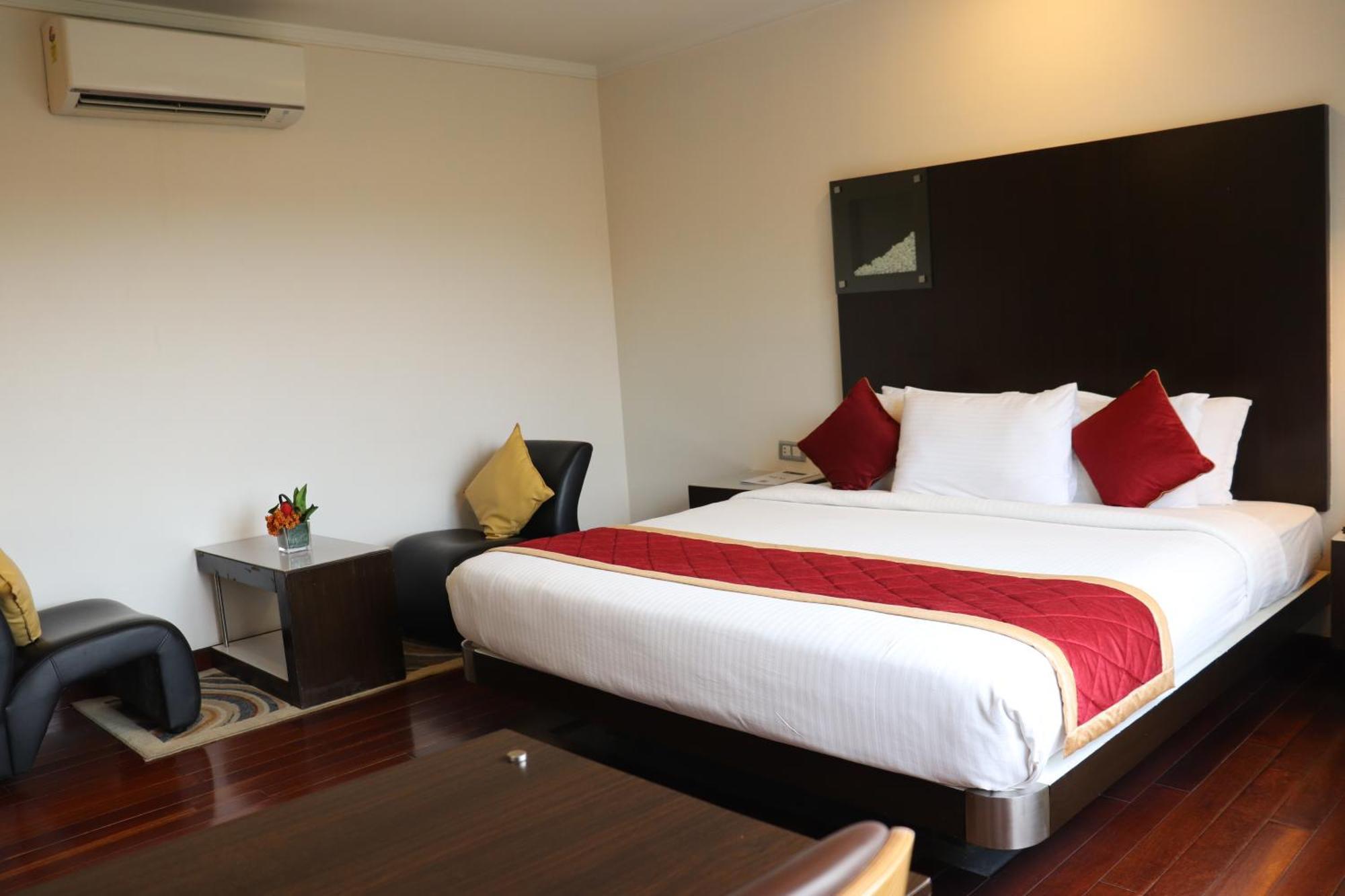 37Th Crescent Hotel Bengaluru Kültér fotó